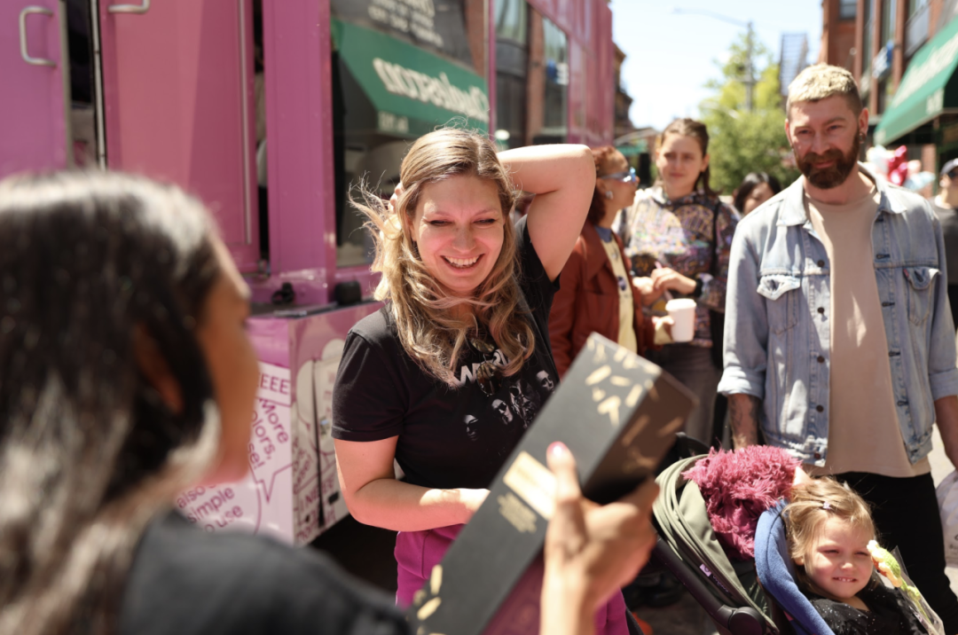 Wavytalk 母亲节营销一战双成，实现多爆品突围 + 品牌本地化破圈