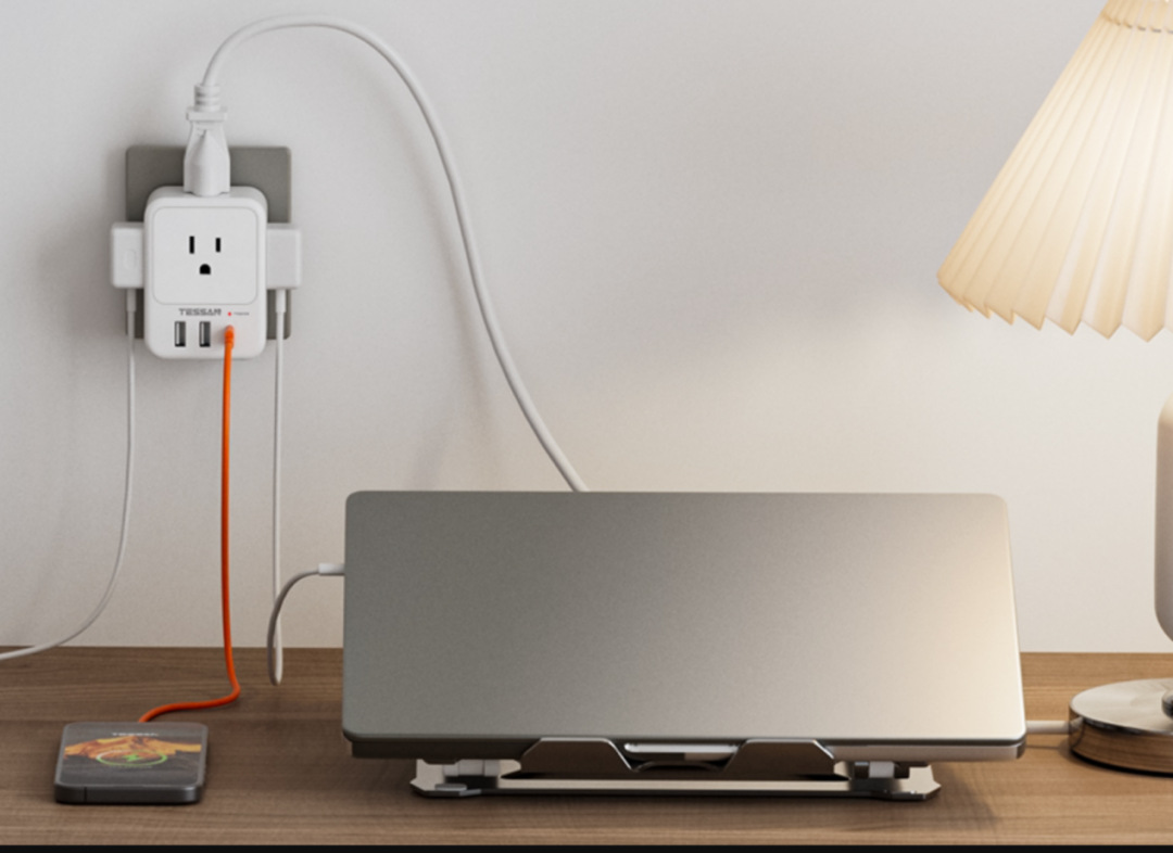 这个3C品牌，在类目Top1的位置上，“挺”了7年